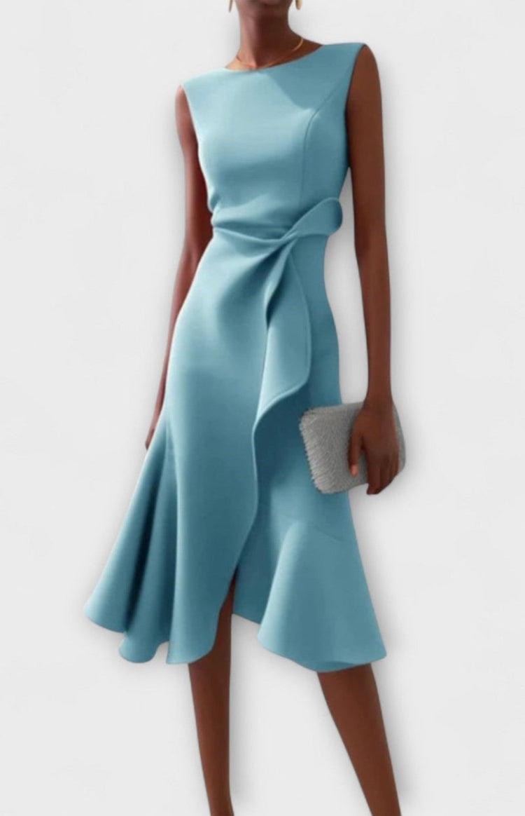 Sophisticated Sleeveless Pleated Dress